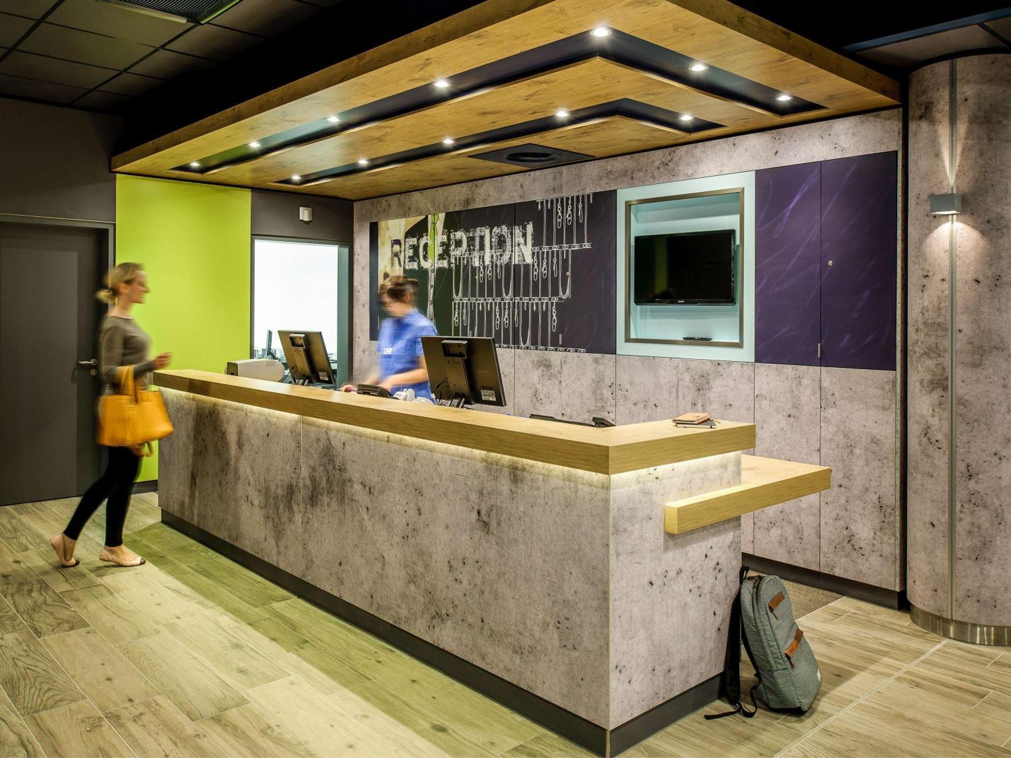 Ibis Budget Givet Kültér fotó