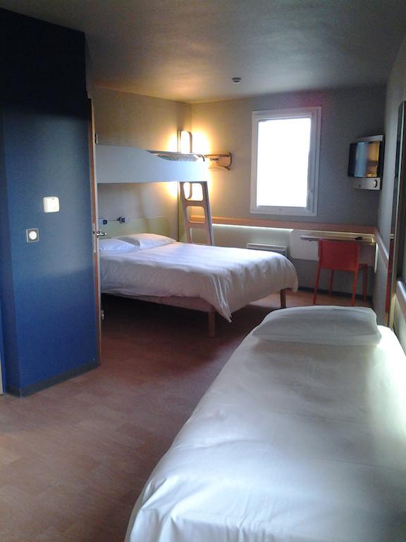 Ibis Budget Givet Kültér fotó